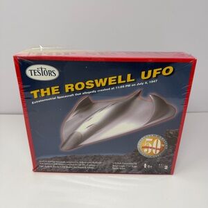 Testors The Roswell UFO 1/48 Scale Model Kit 555 Sealed 1997 50th Anniv Sealed